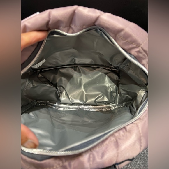 NWT Adrienne Vittadini Cooler Satchel - Picture 3 of 8